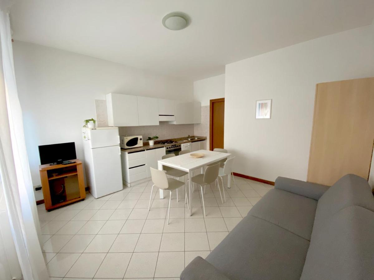 Dainese Apartments, Casa Abigail Lido di Jesolo Dış mekan fotoğraf